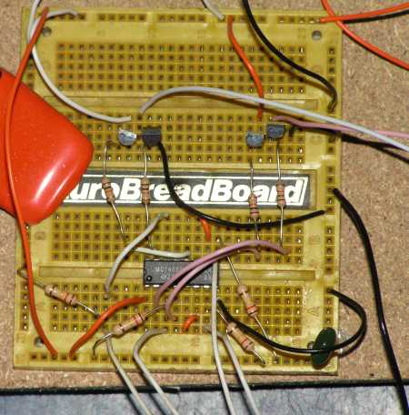 Prototype circuit on solderless breadboard