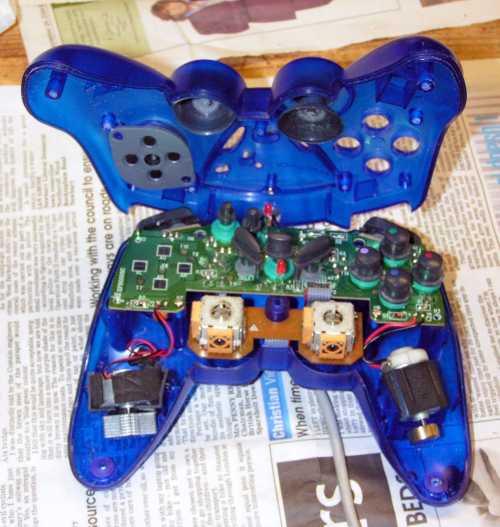 Inside view of complete Blue Joytech controller